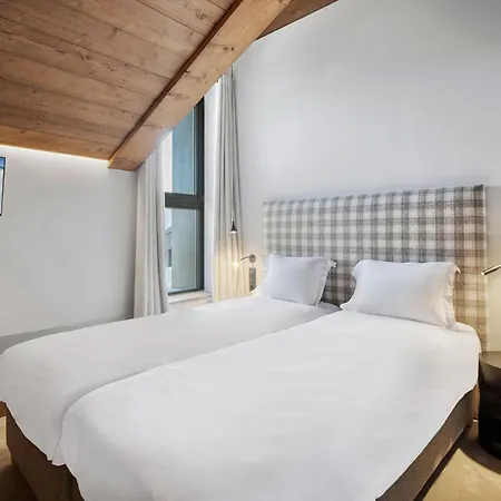 Apartment Luxueux Duplex 1850, 3 Chambres, Pres Des Pistes, Parking, Services Inclus - Fr-1-564-118 Courchevel