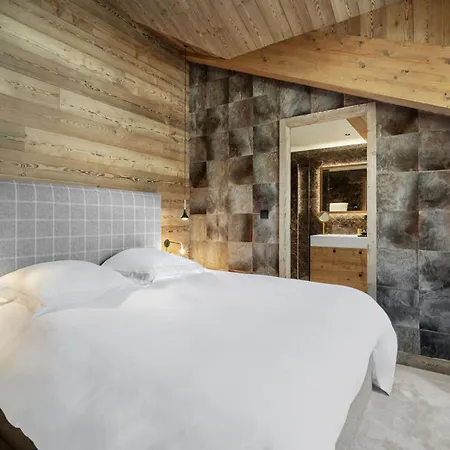 Centre - 3 Chambres, 6 Pers., Parking, 115m² * Courchevel