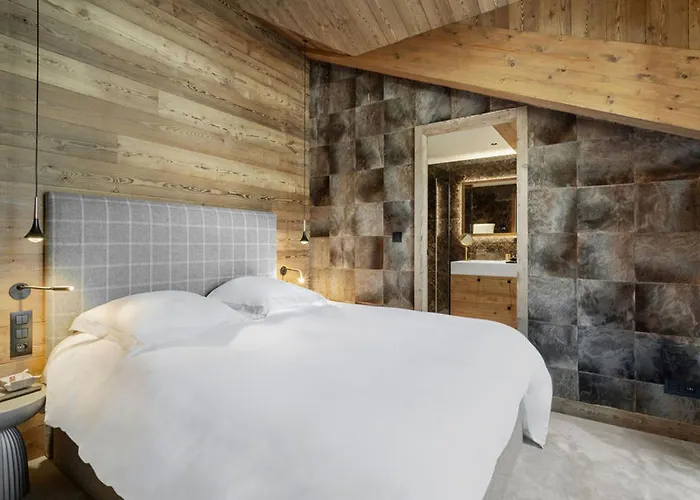 Centre - 3 Chambres, 6 Pers., Parking, 115m² - Fr-1-564-118 * Courchevel